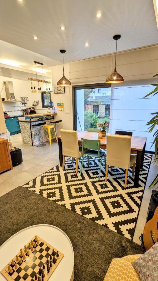 Chambres D'Hotes "Les Trois Loupiots" Chanteloup-en-Brie Εξωτερικό φωτογραφία